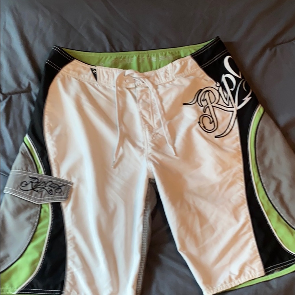 Mens swim shorts 34